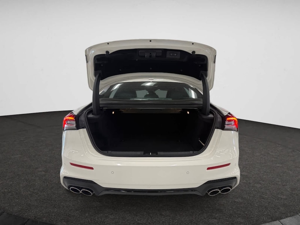 New 2024 Maserati Ghibli Modena Ultima Q4 Sedan