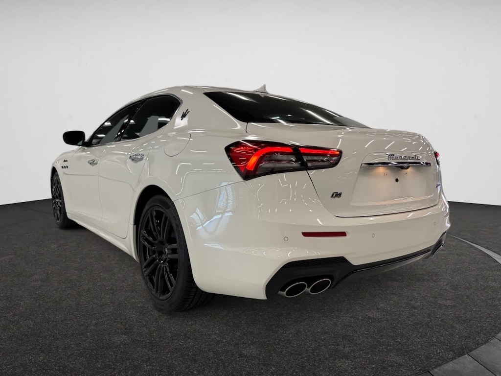 New 2024 Maserati Ghibli Modena Ultima Q4 Sedan