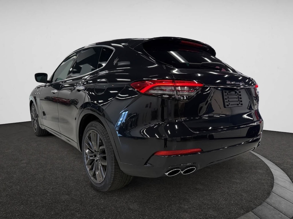 New 2024 Maserati Levante GT Ultima SUV