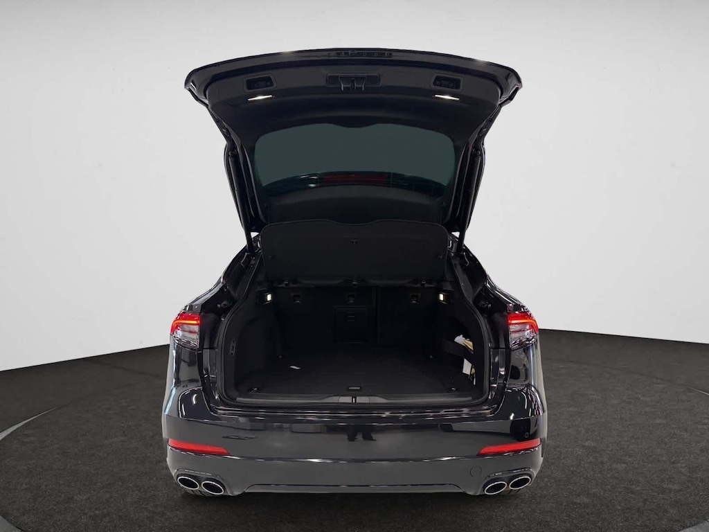 New 2024 Maserati Levante GT Ultima SUV