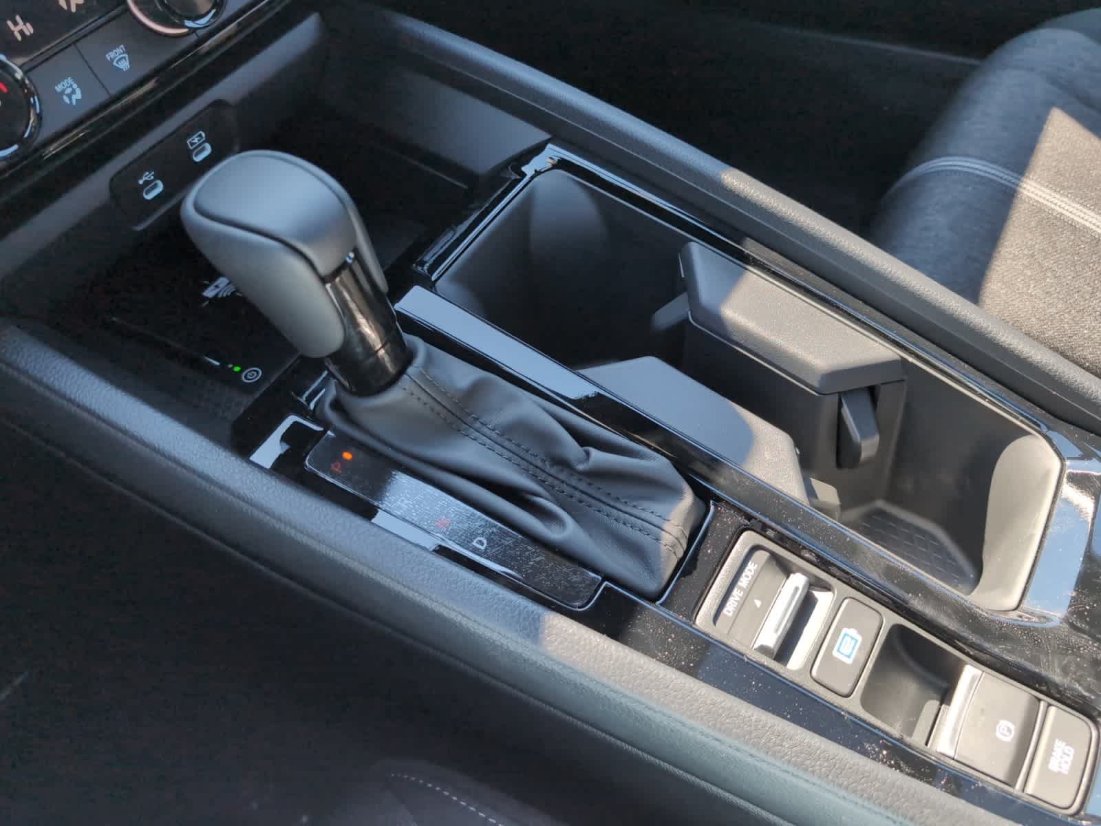 new 2026 Honda Accord Hybrid car, priced at $35,445