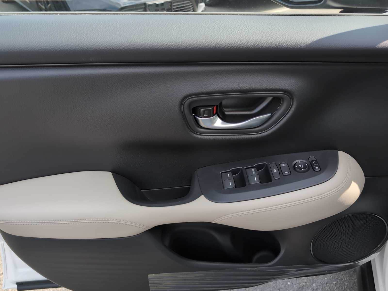 new 2026 Honda HR-V car, priced at $29,550