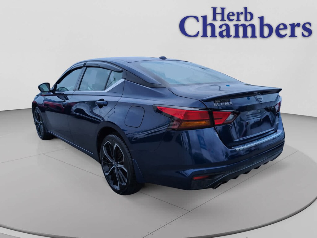 Used 2023 Nissan Altima 2.5 SR Sedan