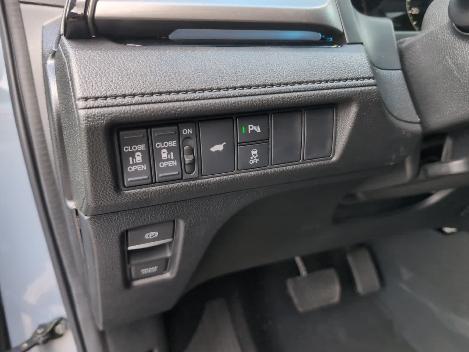 new 2026 Honda Odyssey car, priced at $48,990