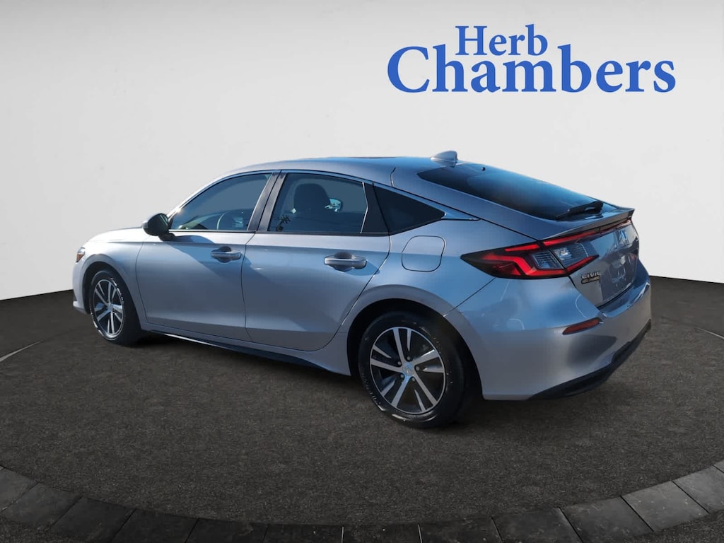 Used 2023 Honda Civic LX Hatchback