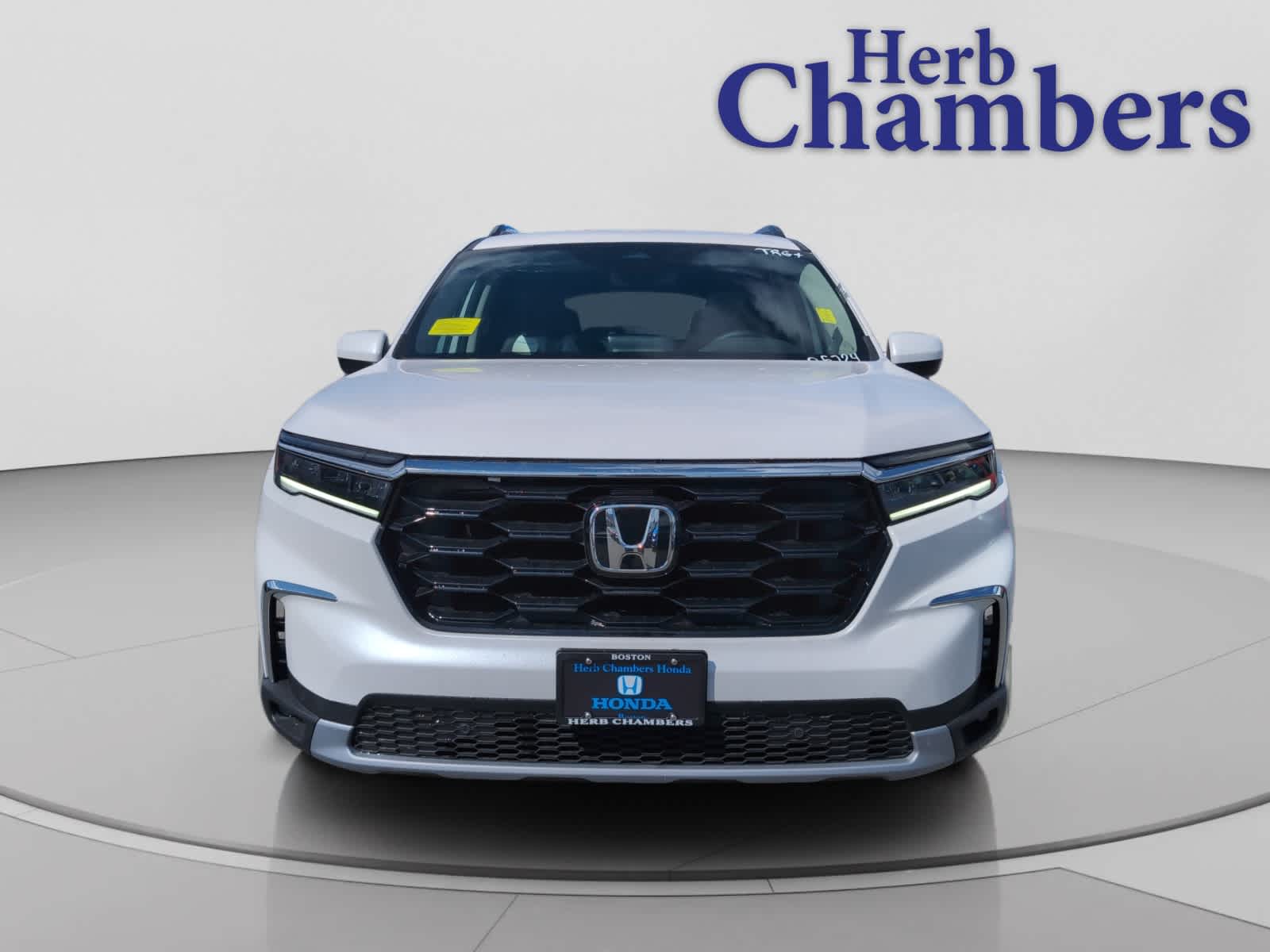 new 2025 Honda Pilot car, priced at $53,450