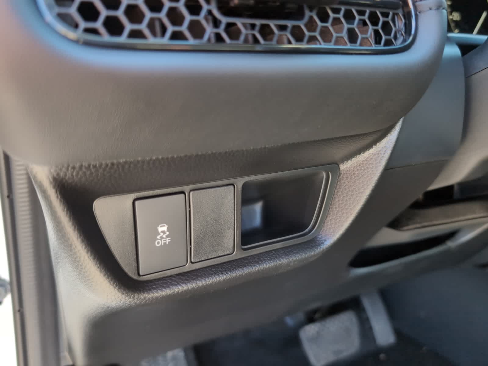 new 2026 Honda HR-V car, priced at $29,605