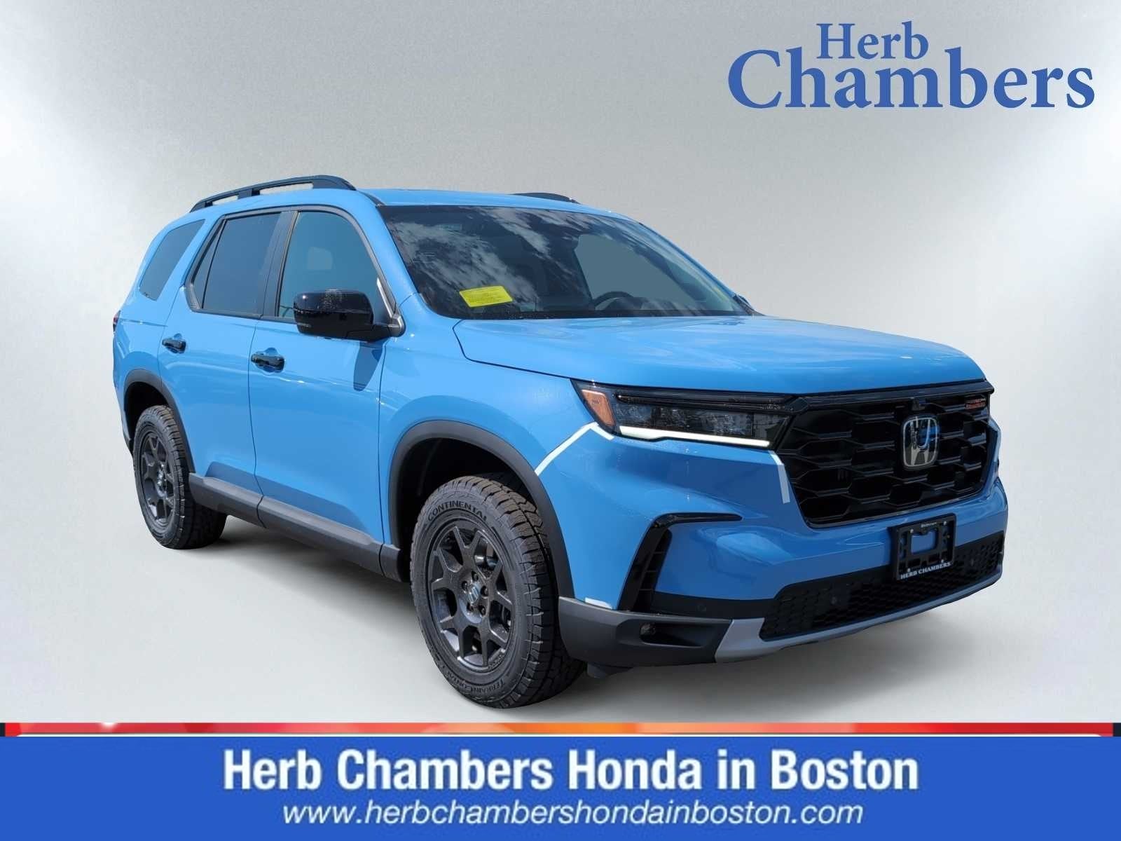 2025 Honda Pilot TrailSport's photo