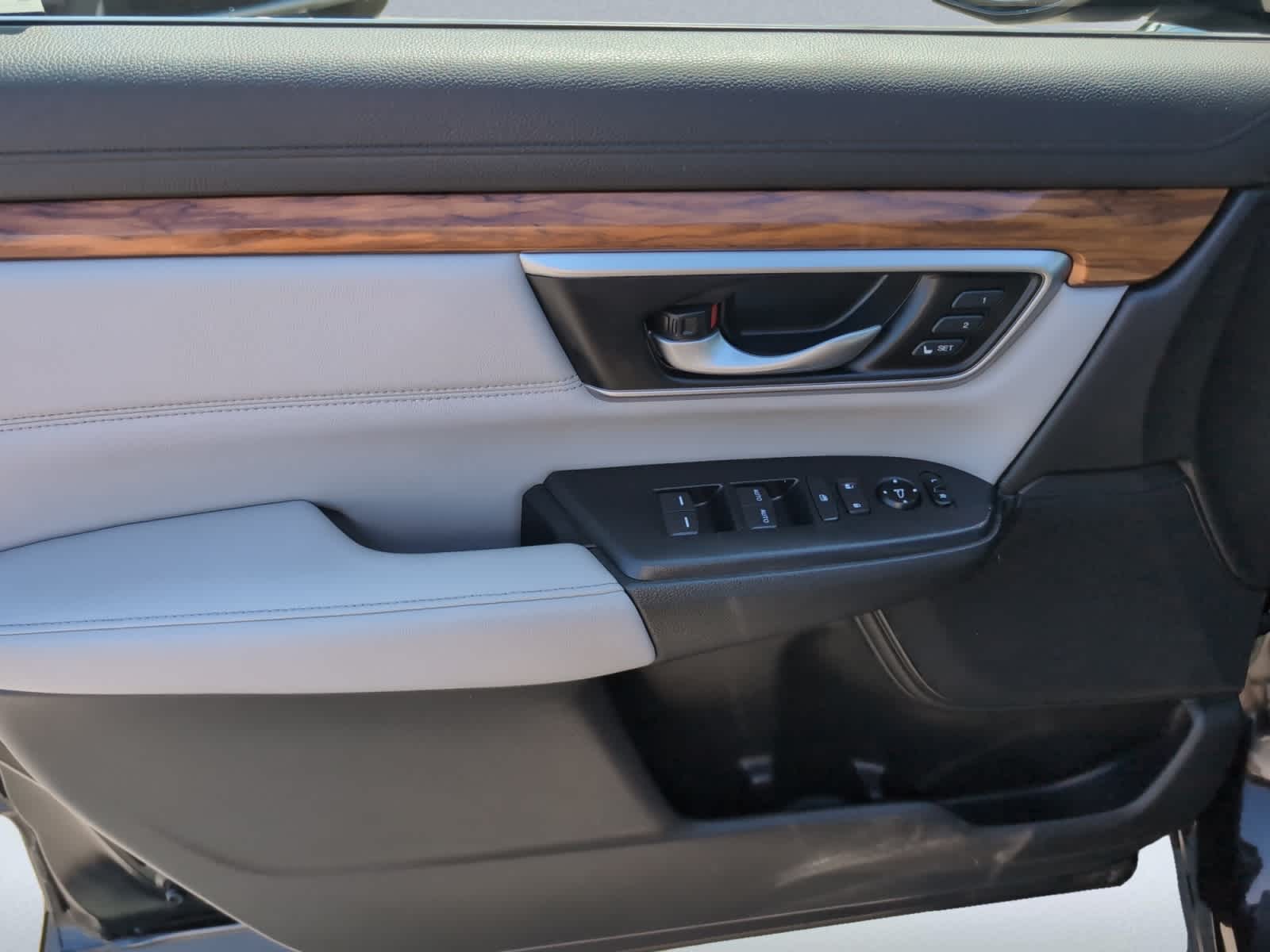 used 2022 Honda CR-V car, priced at $21,490