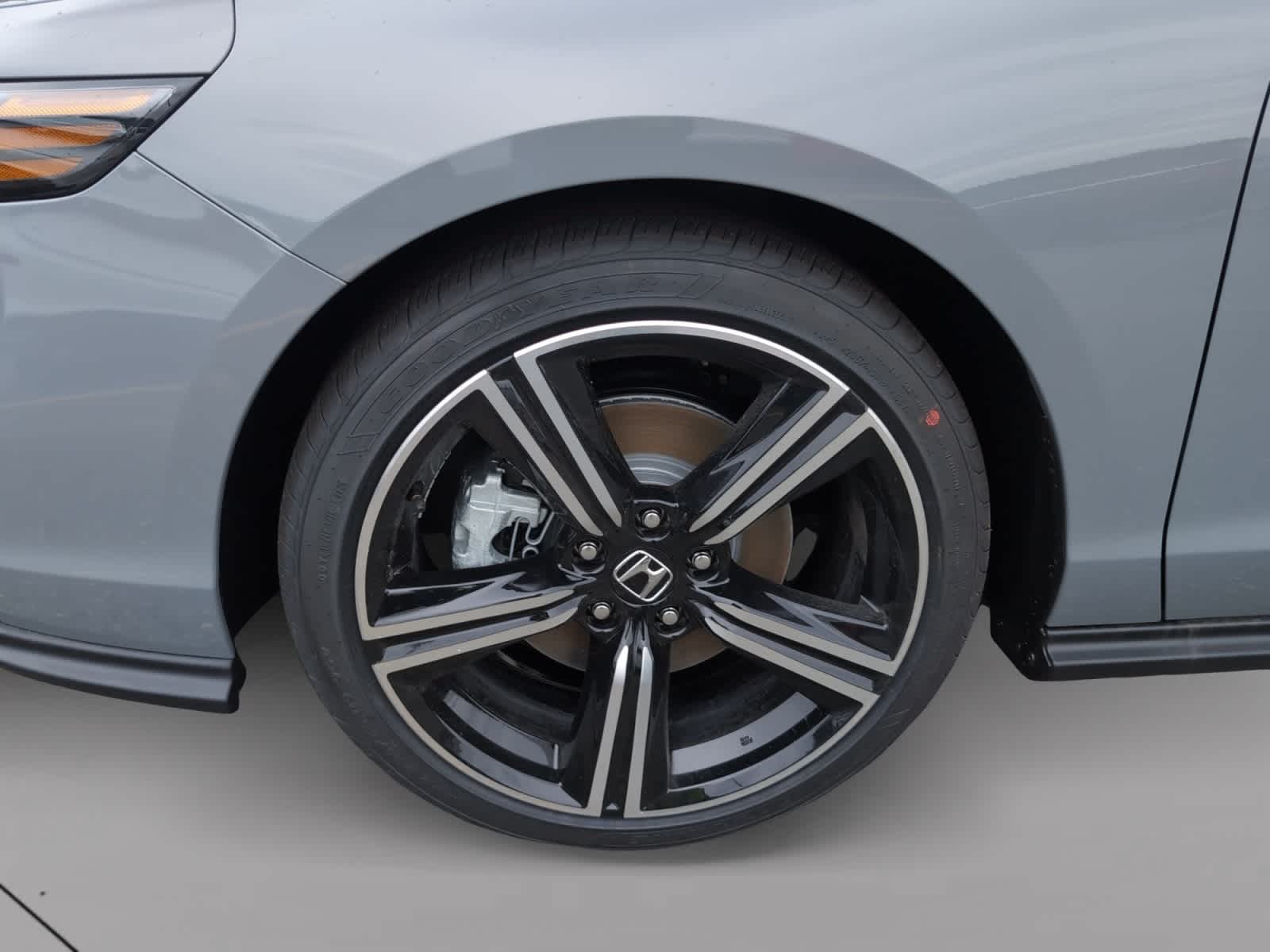 new 2026 Honda Accord Hybrid car, priced at $35,445
