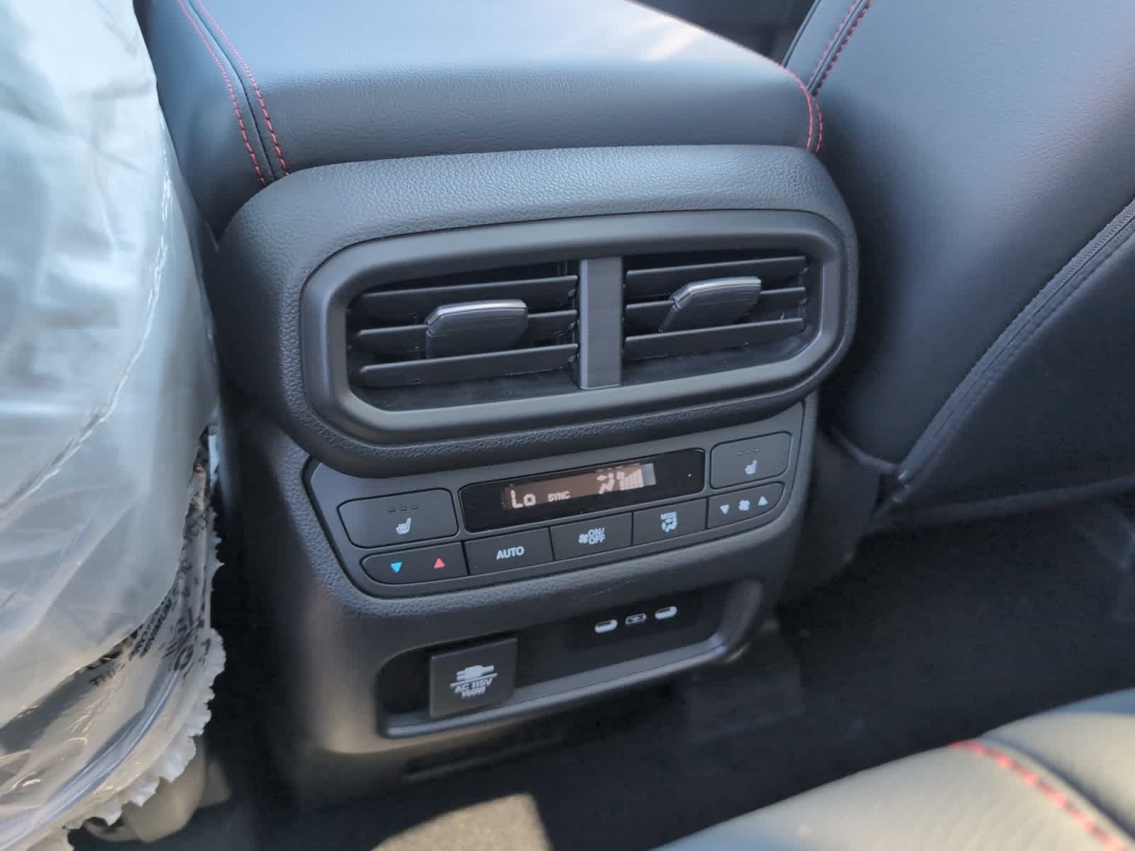 new 2025 Honda Pilot car, priced at $56,530