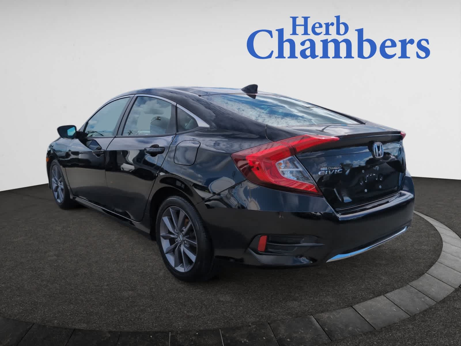 2021 Honda Civic EX photo 3