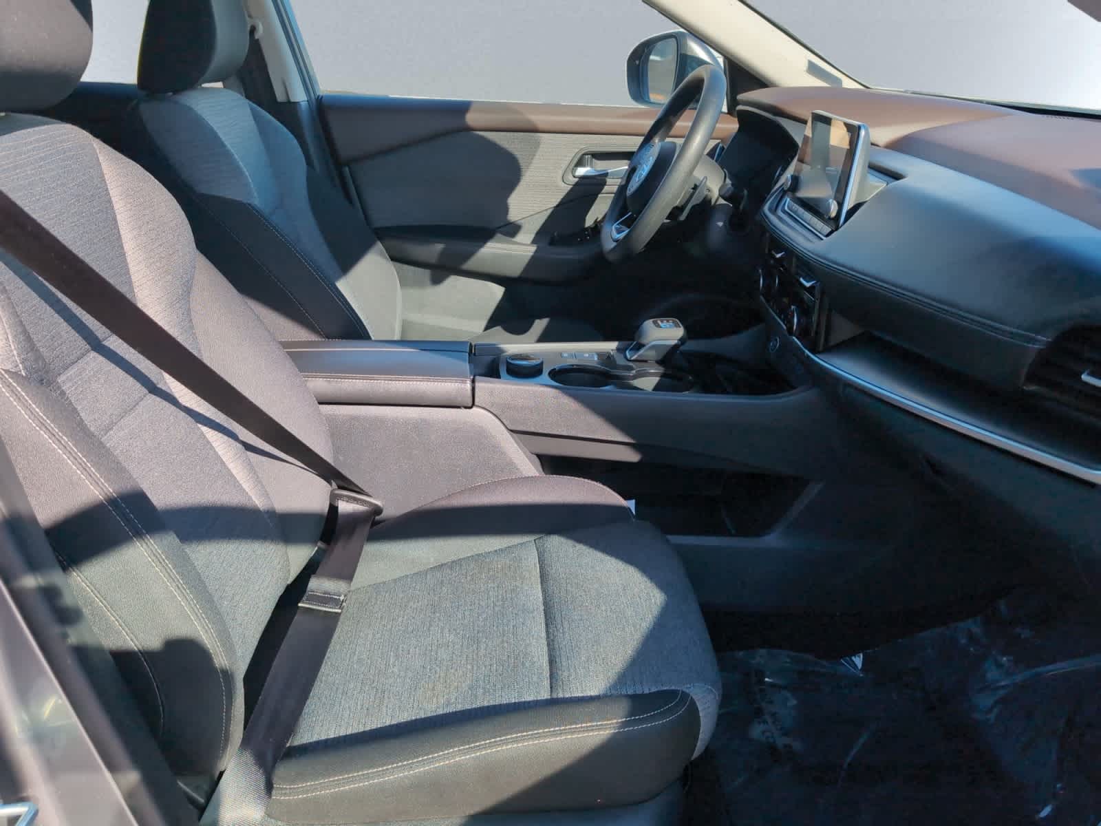 used 2021 Nissan Rogue car, priced at $19,354