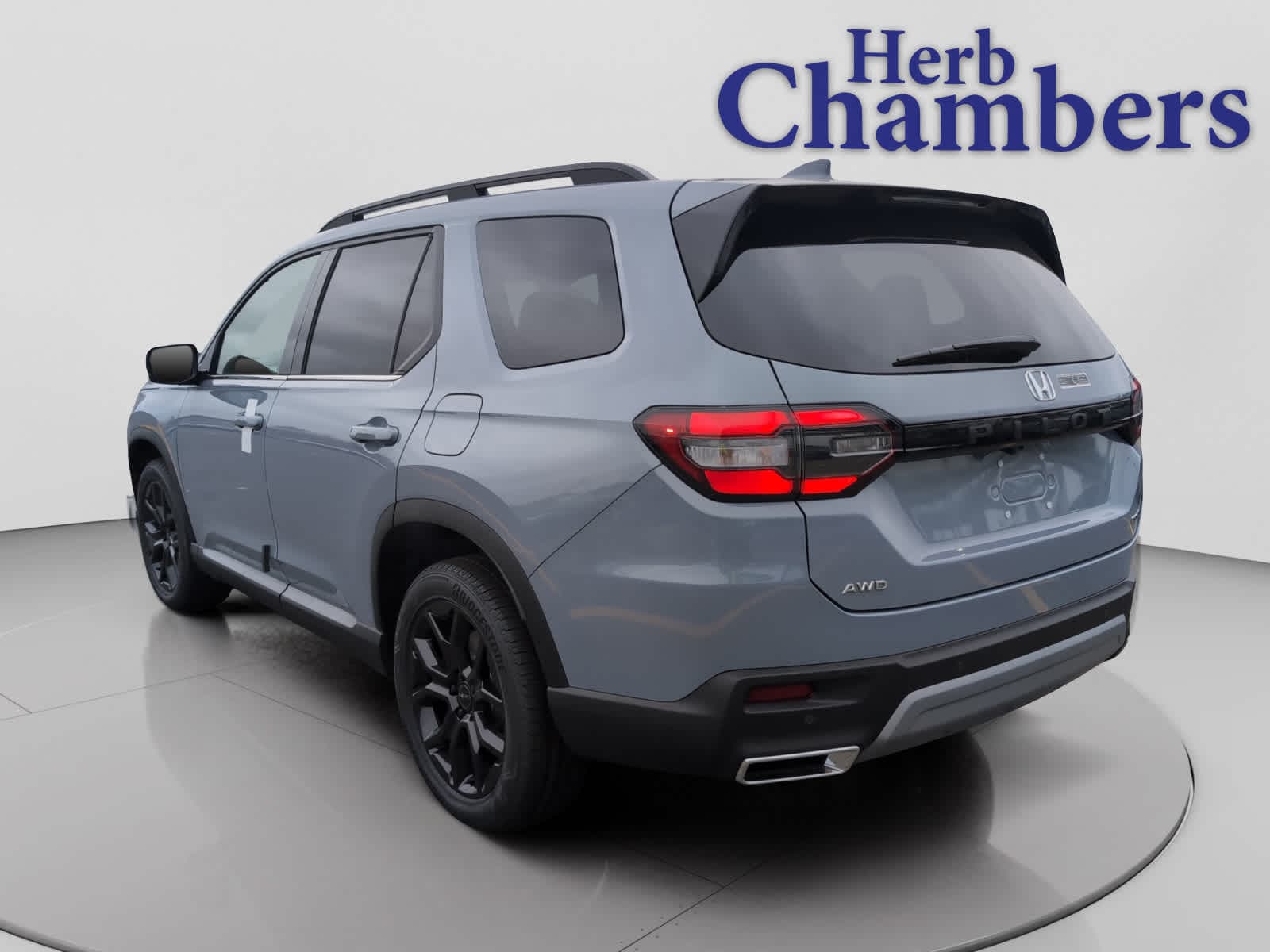 new 2025 Honda Pilot car, priced at $53,450