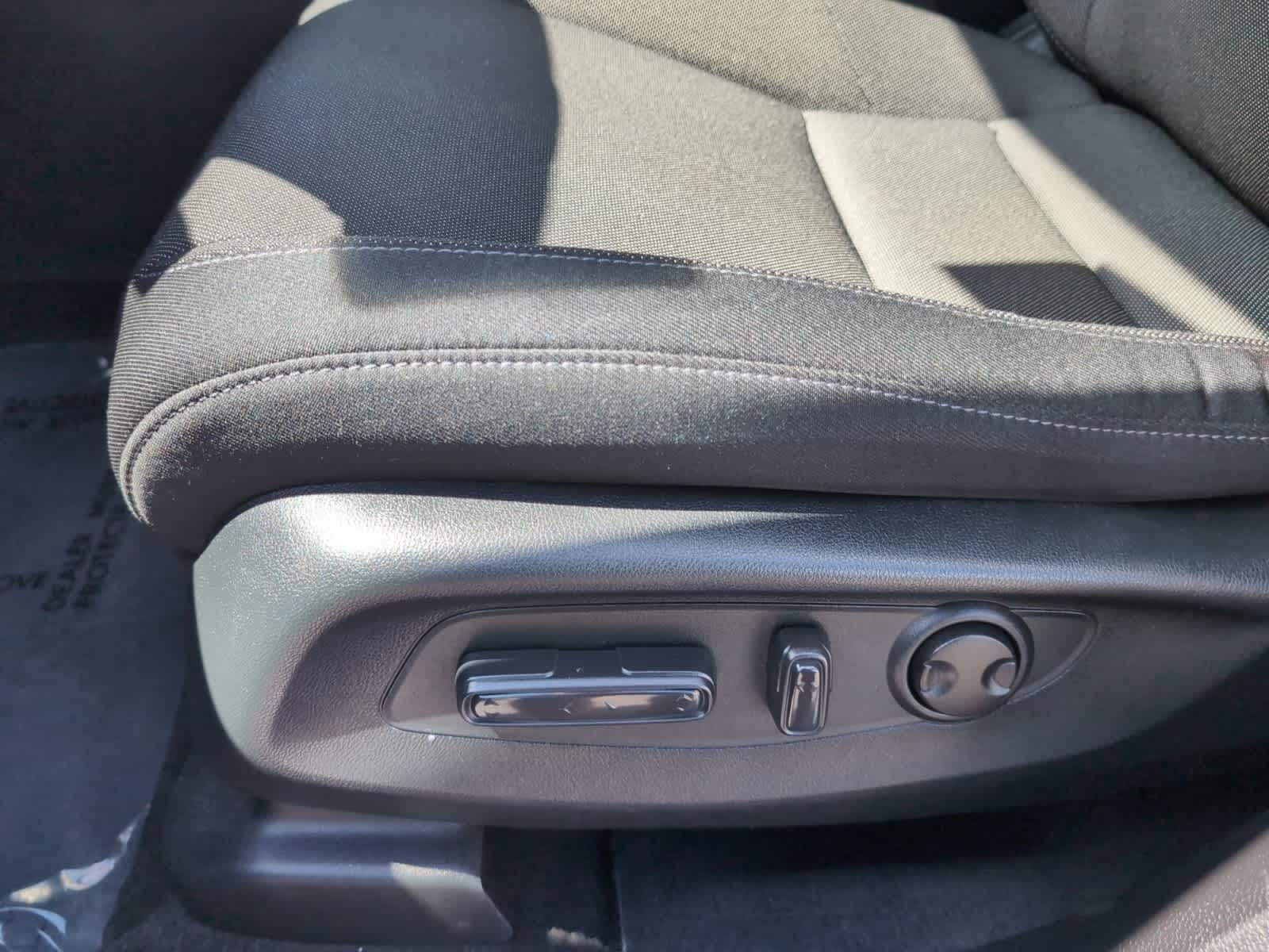 used 2023 Honda CR-V car, priced at $30,498
