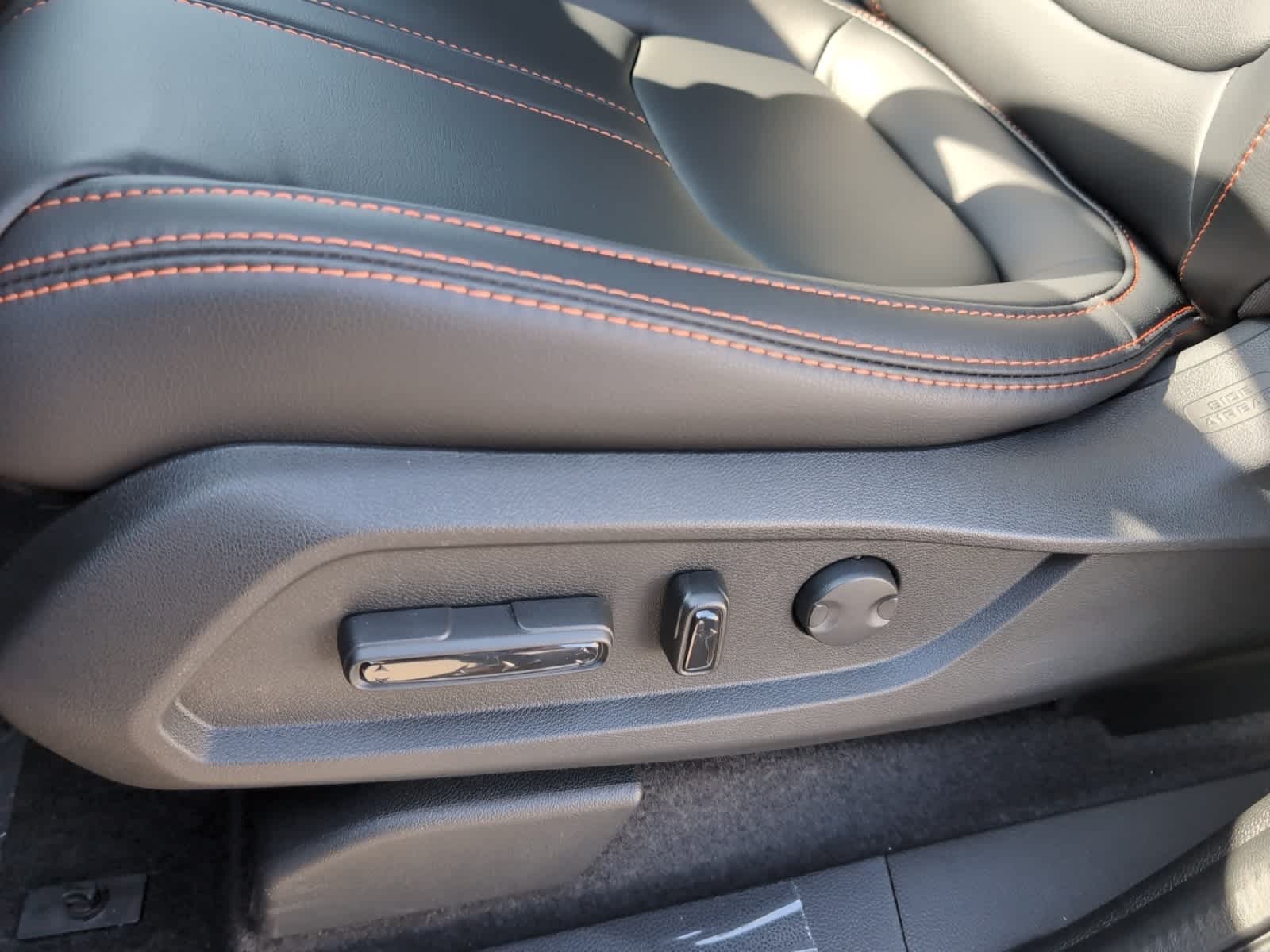 new 2025 Honda Pilot car, priced at $50,895