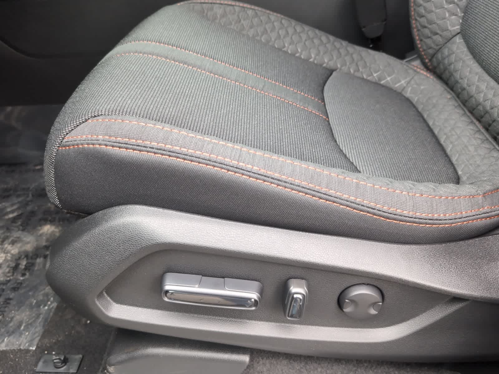 new 2025 Honda Pilot car, priced at $43,795