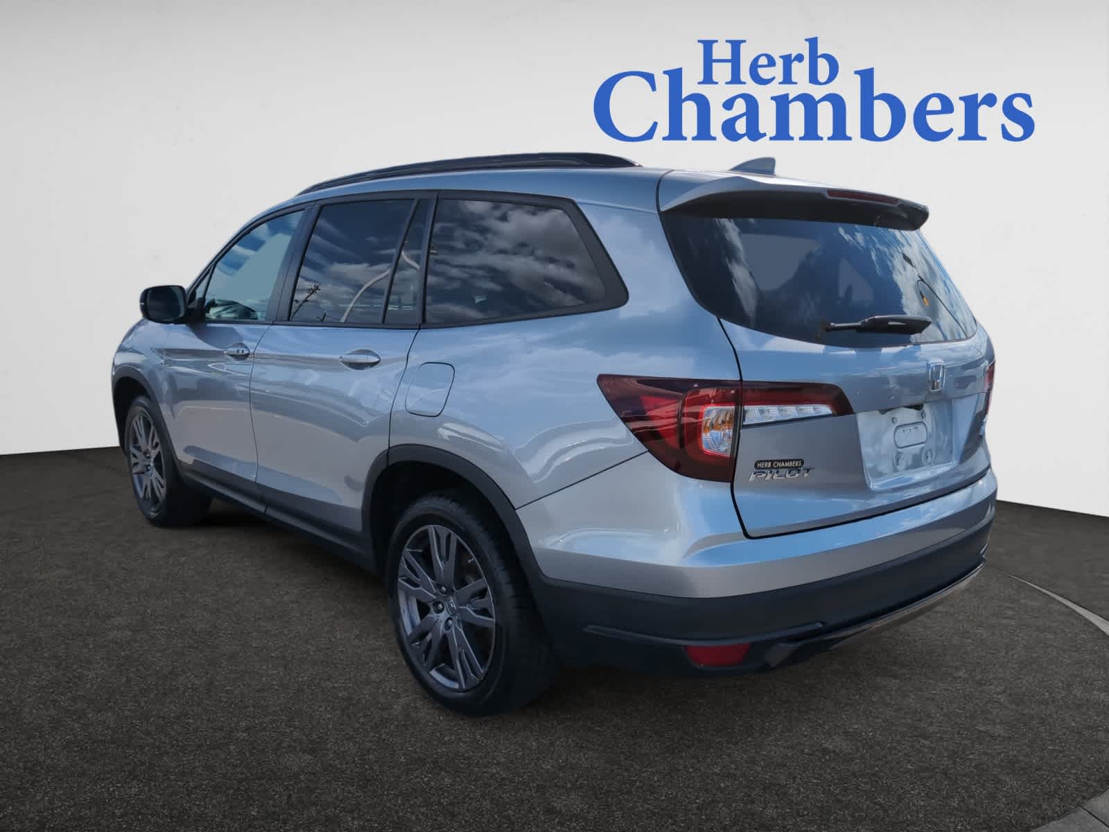 2022 Honda Pilot Sport photo 3