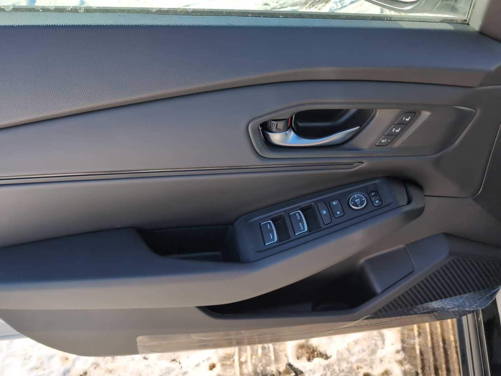 new 2025 Honda Accord Hybrid car, priced at $36,545