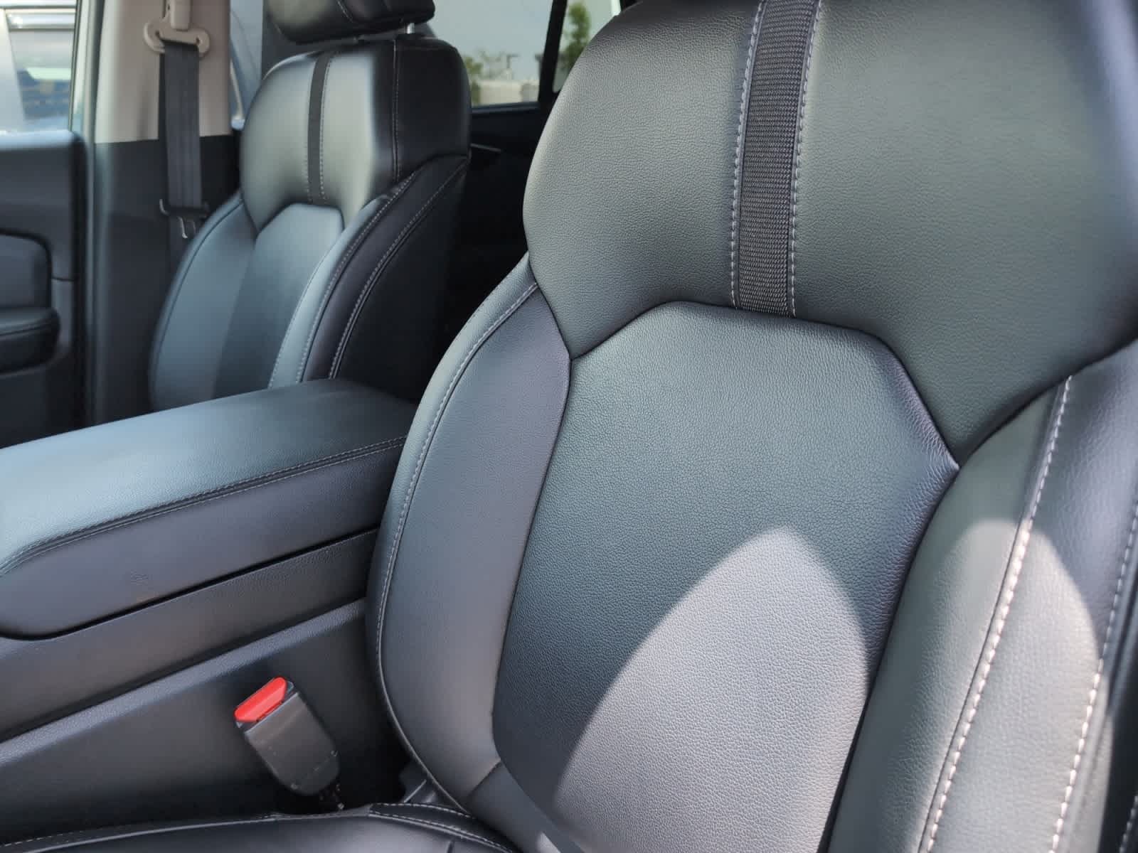 used 2025 Honda Pilot car, priced at $44,420