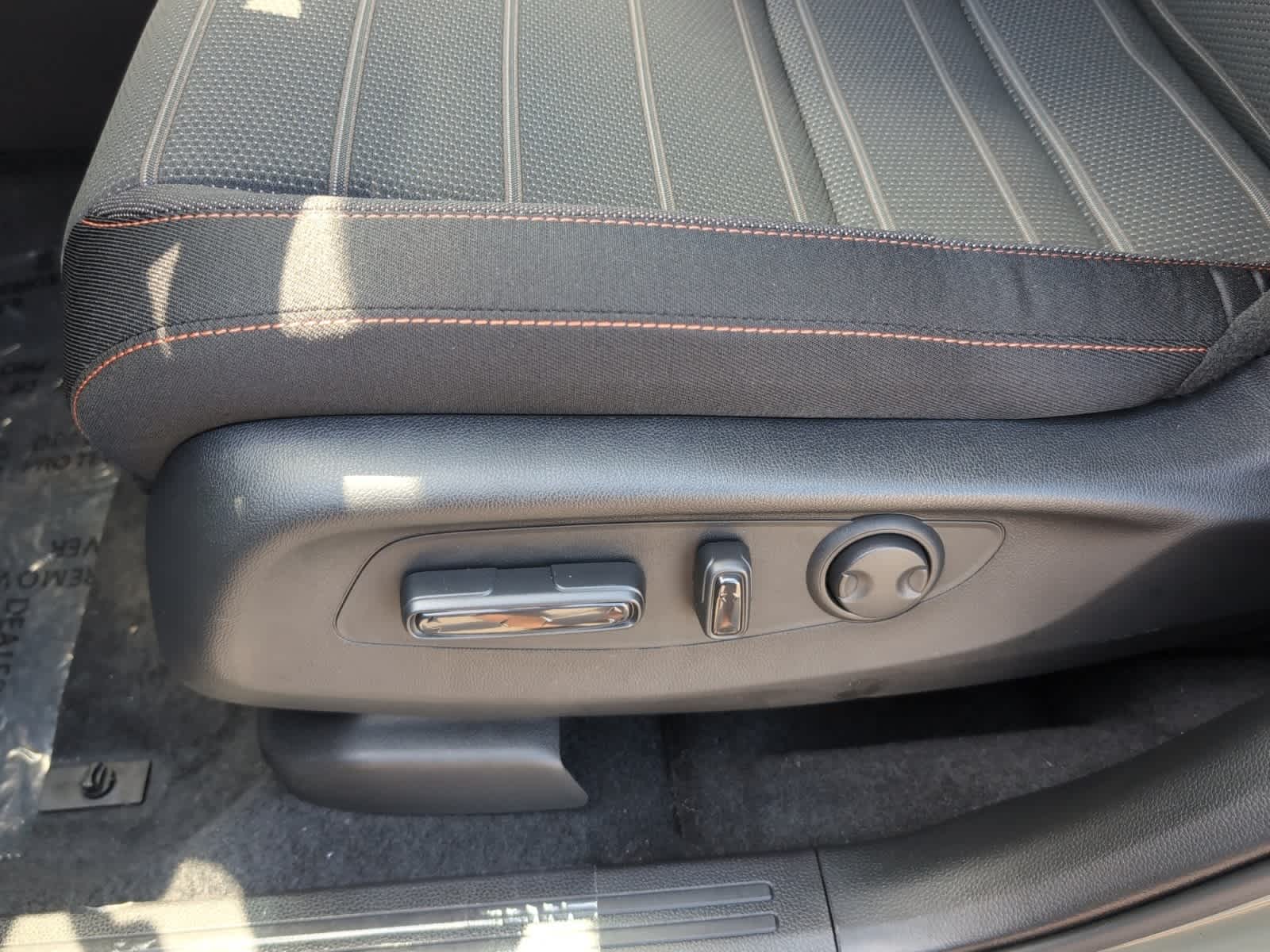 new 2026 Honda CR-V Hybrid car, priced at $40,705