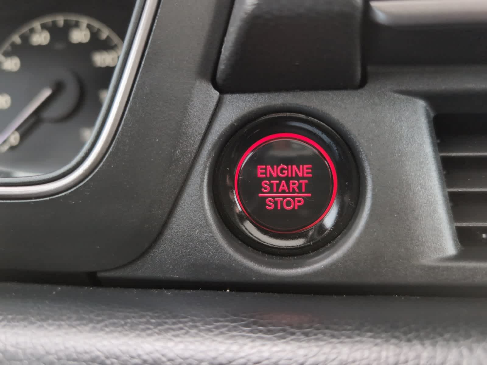 used 2024 Honda Pilot car, priced at $39,894