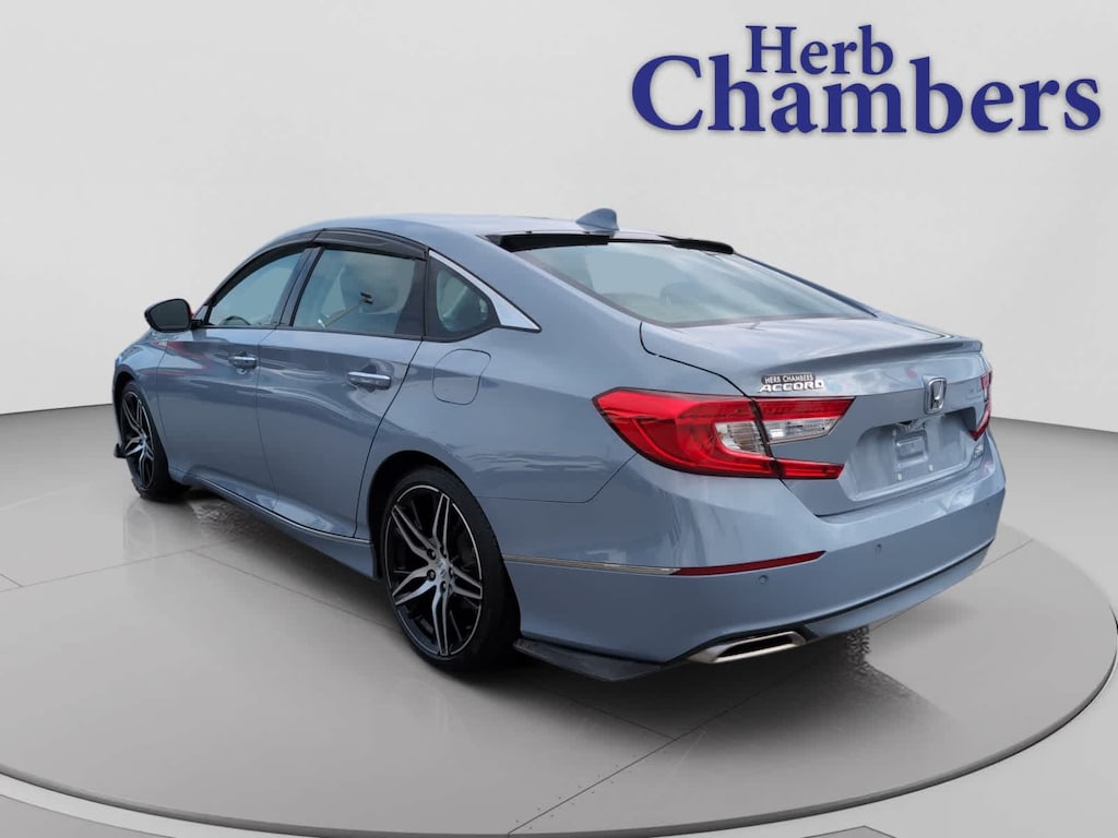 Used 2022 Honda Accord Touring 2.0T Sedan
