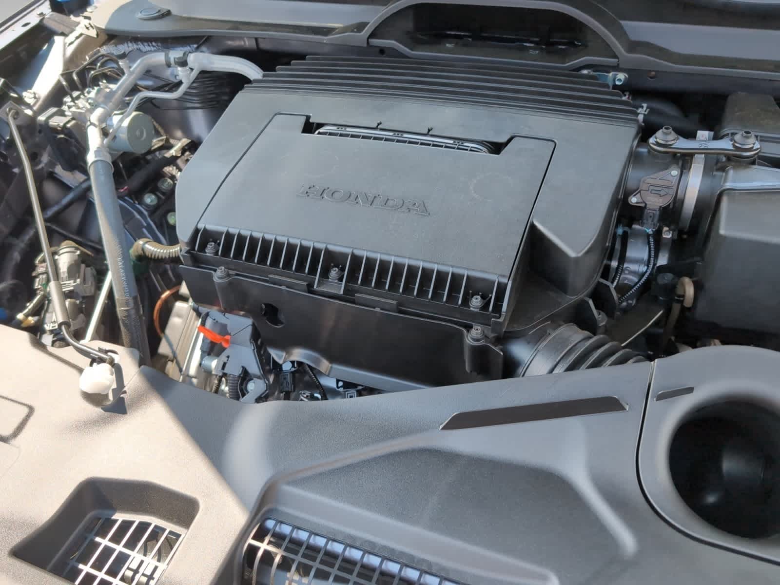 new 2025 Honda Pilot car, priced at $52,995