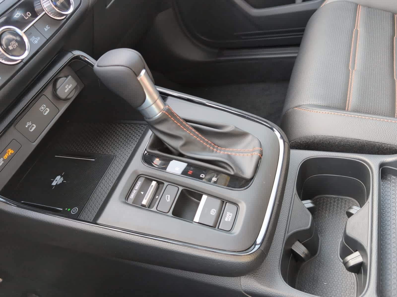 new 2026 Honda CR-V Hybrid car, priced at $41,675