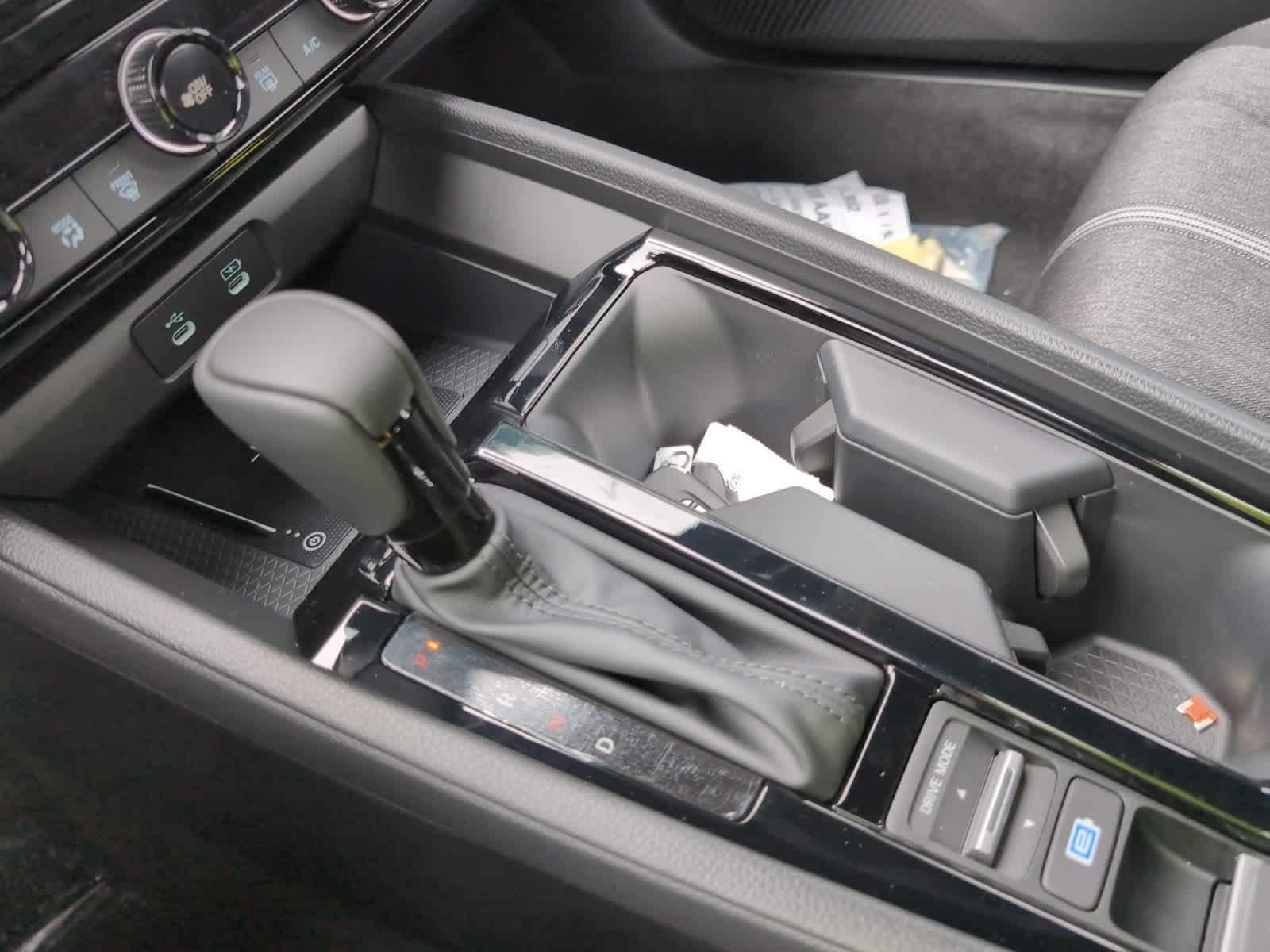 new 2026 Honda Accord Hybrid car, priced at $35,445