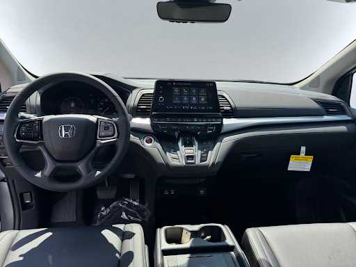 new 2026 Honda Odyssey car, priced at $44,290