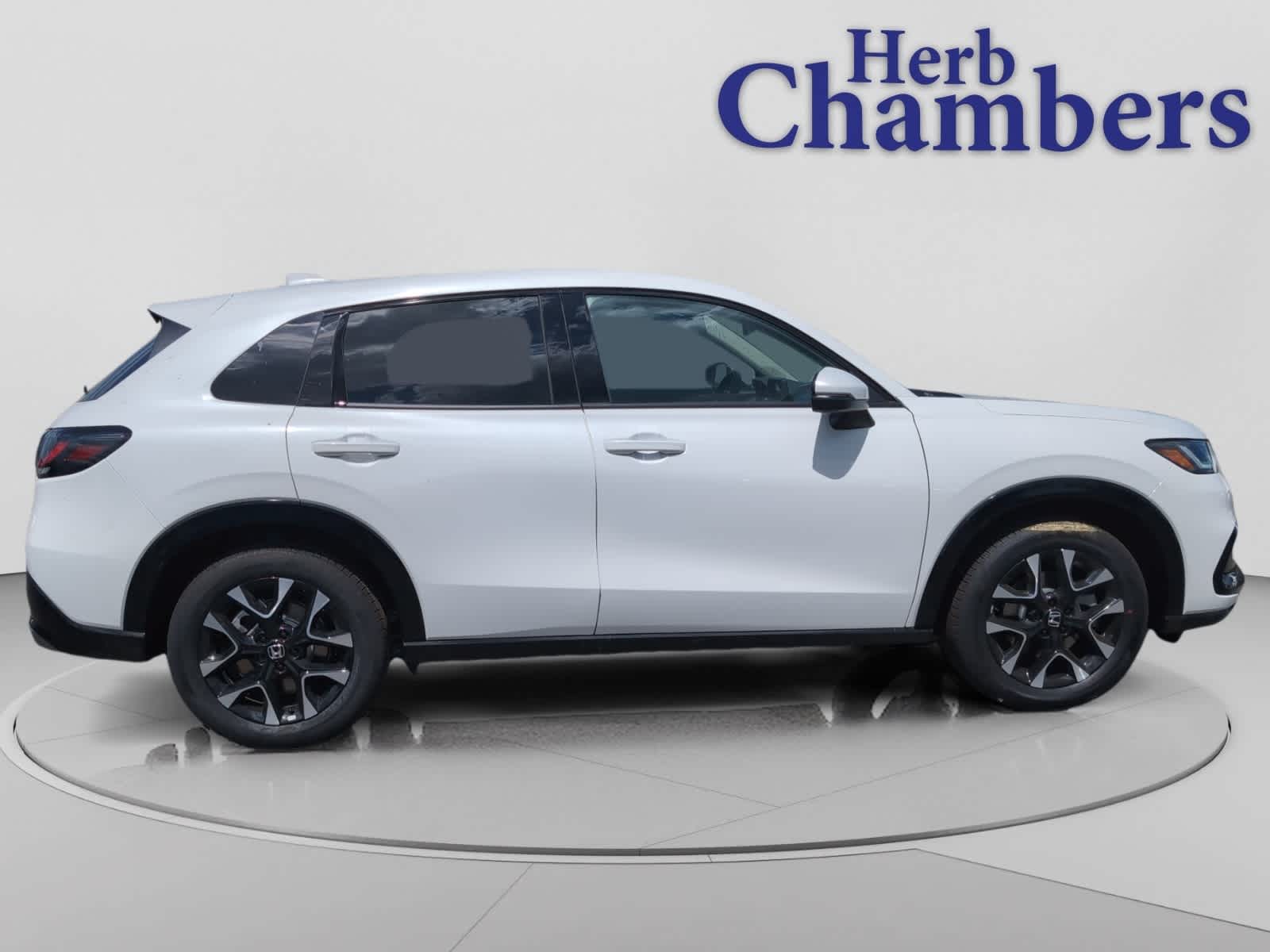 2027 Honda HR-V EX-L - Photo 11