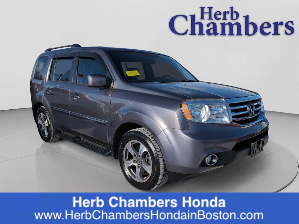 Used 2015 Honda Pilot SE AWD SUV