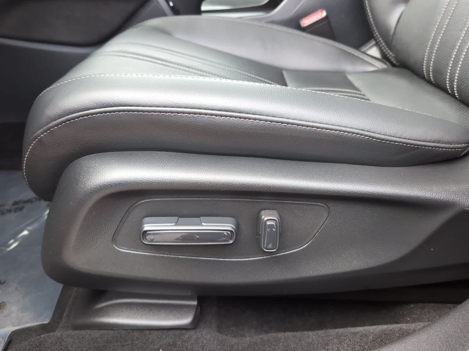 used 2023 Honda HR-V car, priced at $26,998