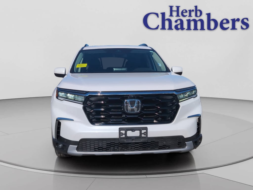 Used 2023 Honda Pilot Elite SUV