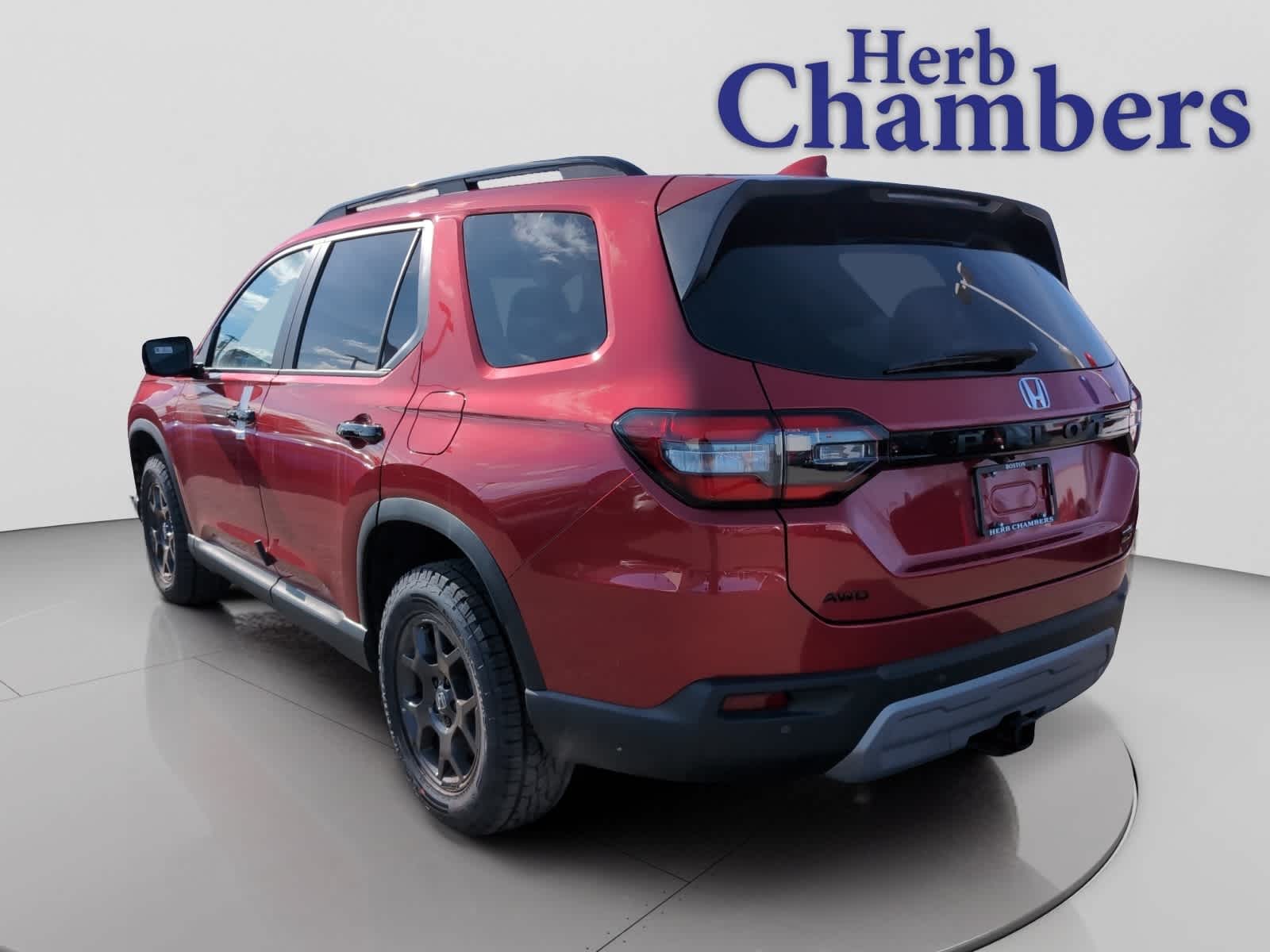 new 2025 Honda Pilot car, priced at $51,350