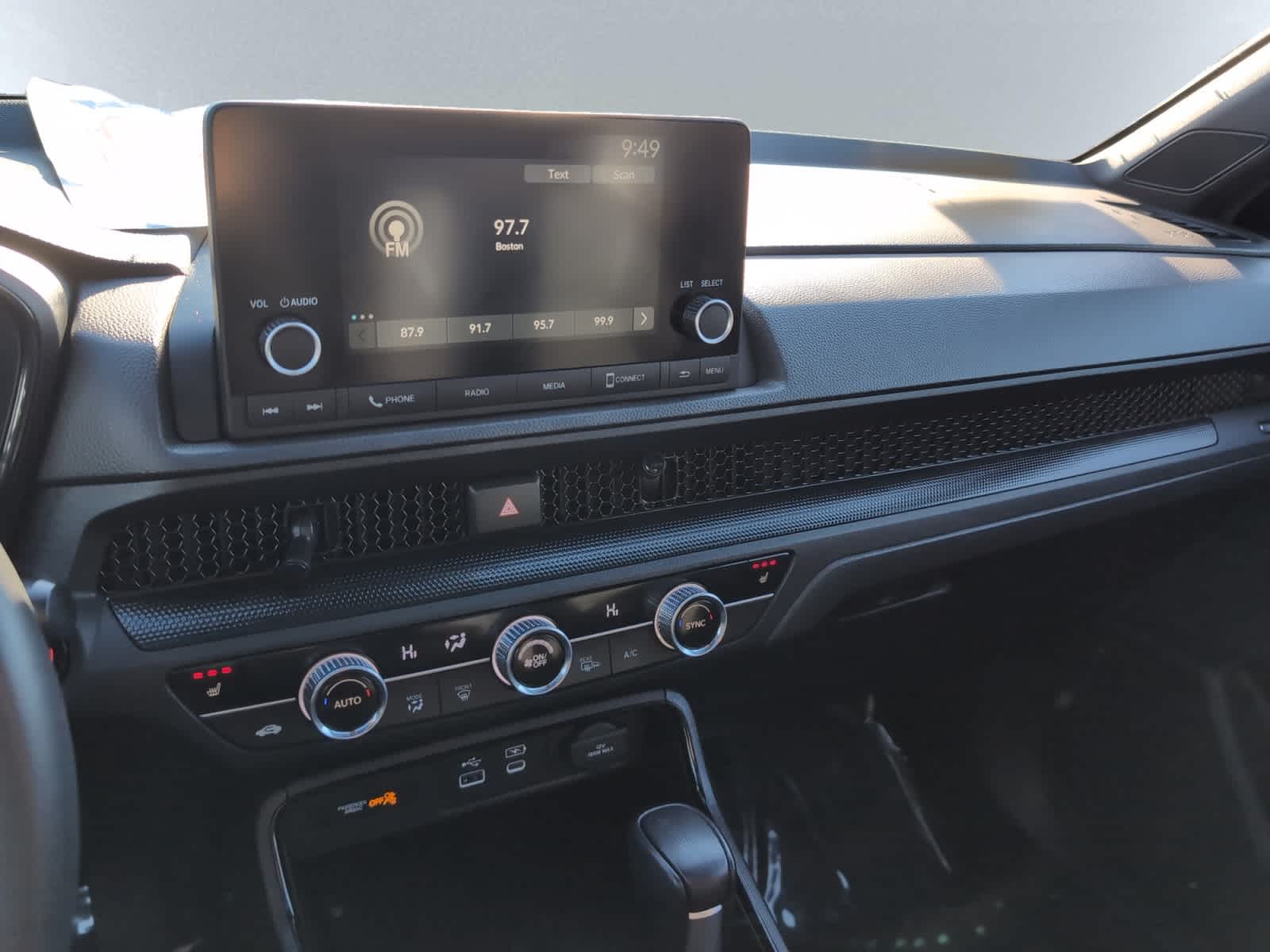 used 2024 Honda CR-V Hybrid car, priced at $30,998