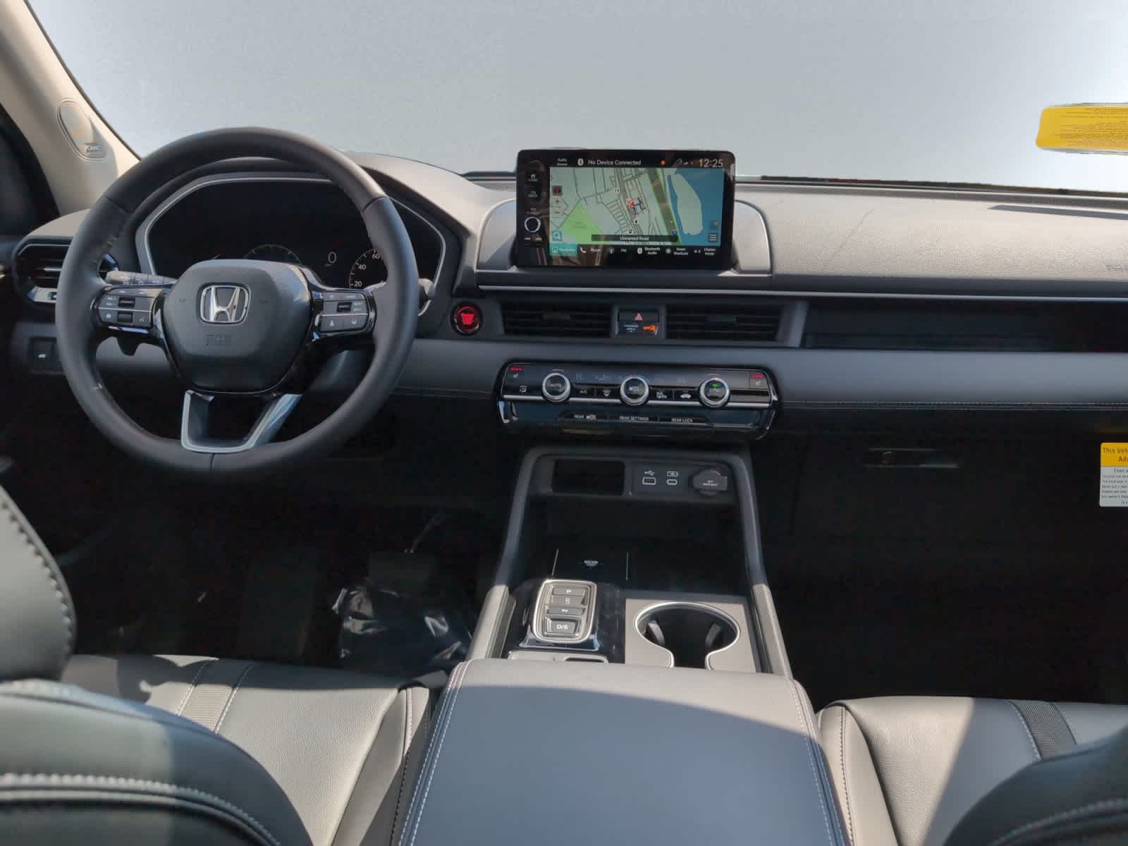 new 2025 Honda Pilot car, priced at $53,450