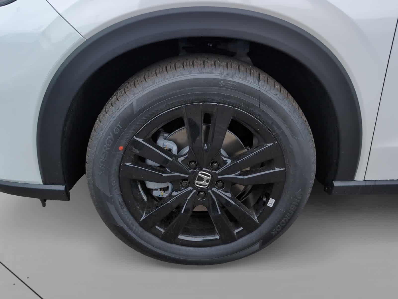 new 2027 Honda HR-V car, priced at $31,805