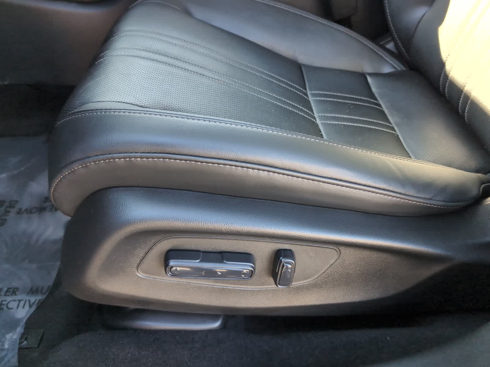 used 2024 Honda HR-V car, priced at $27,548