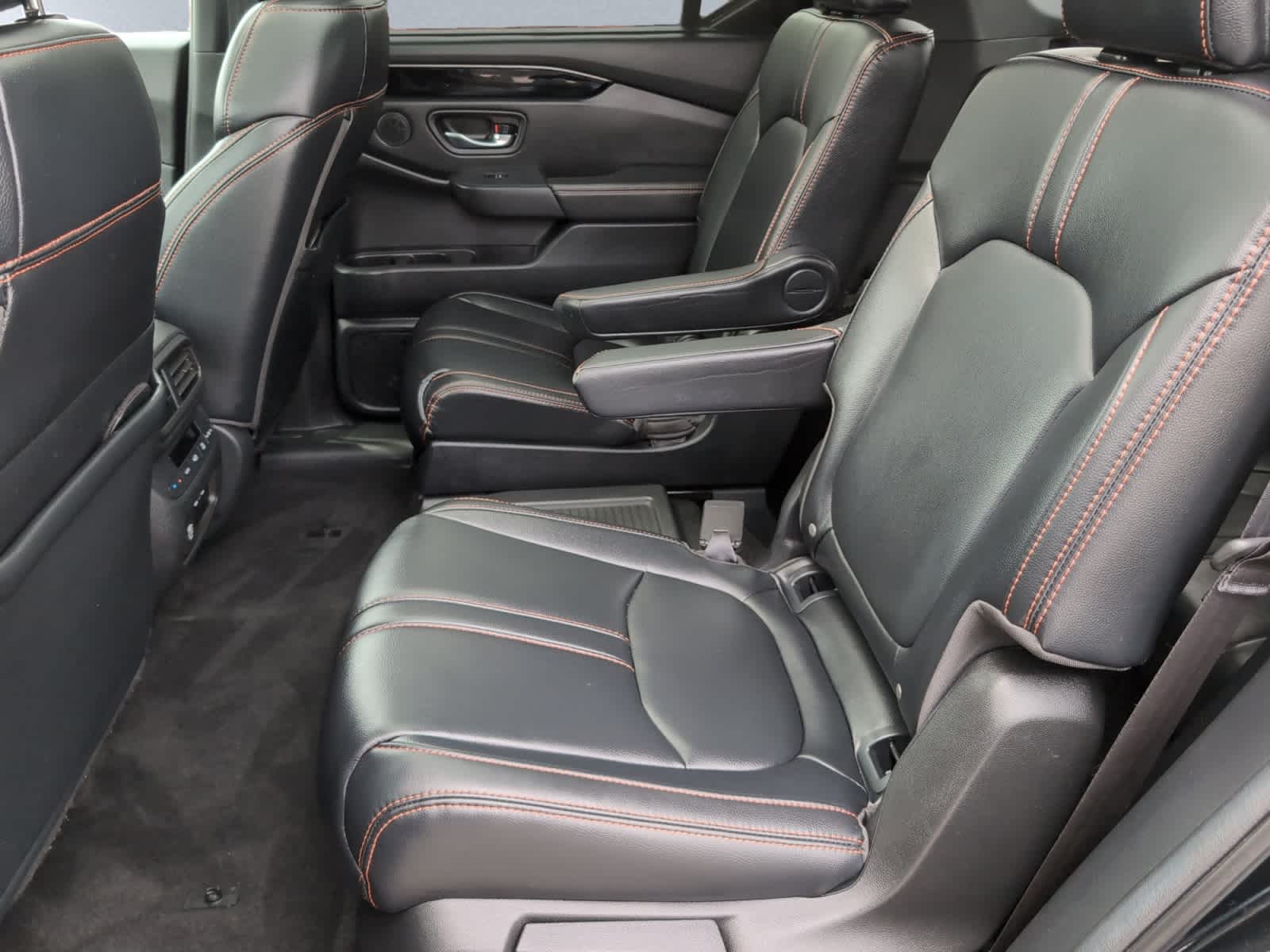 used 2024 Honda Pilot car, priced at $39,894