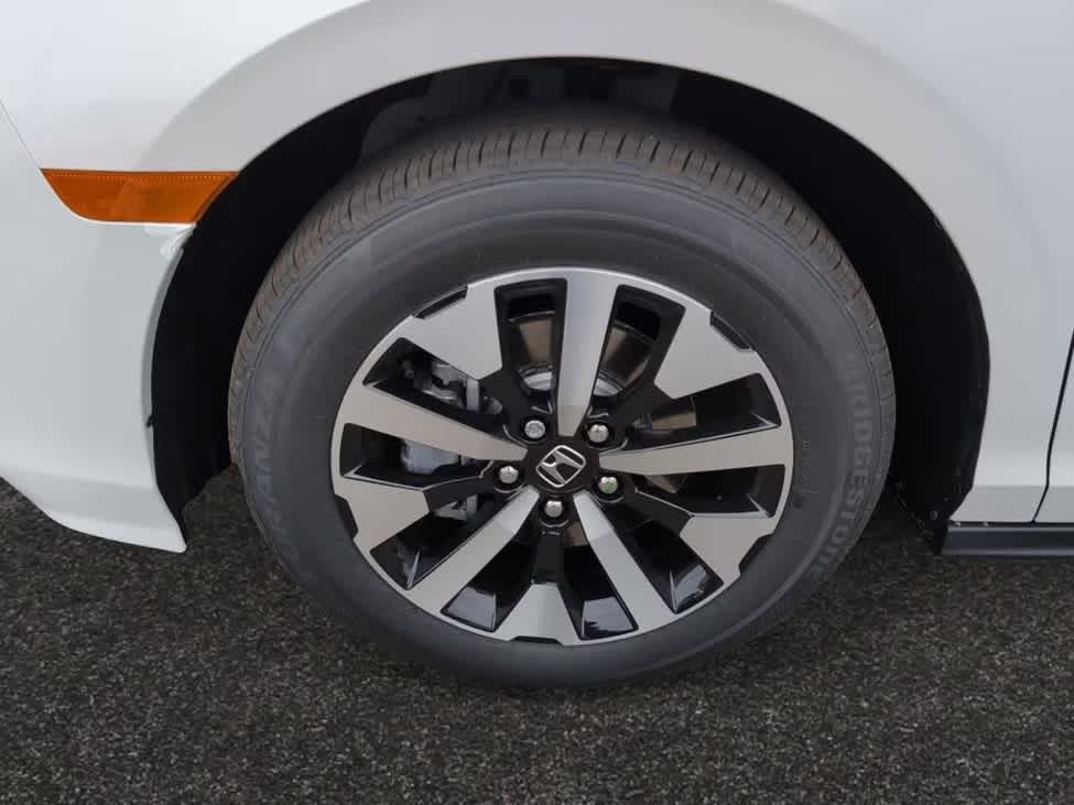 new 2026 Honda Odyssey car, priced at $44,745