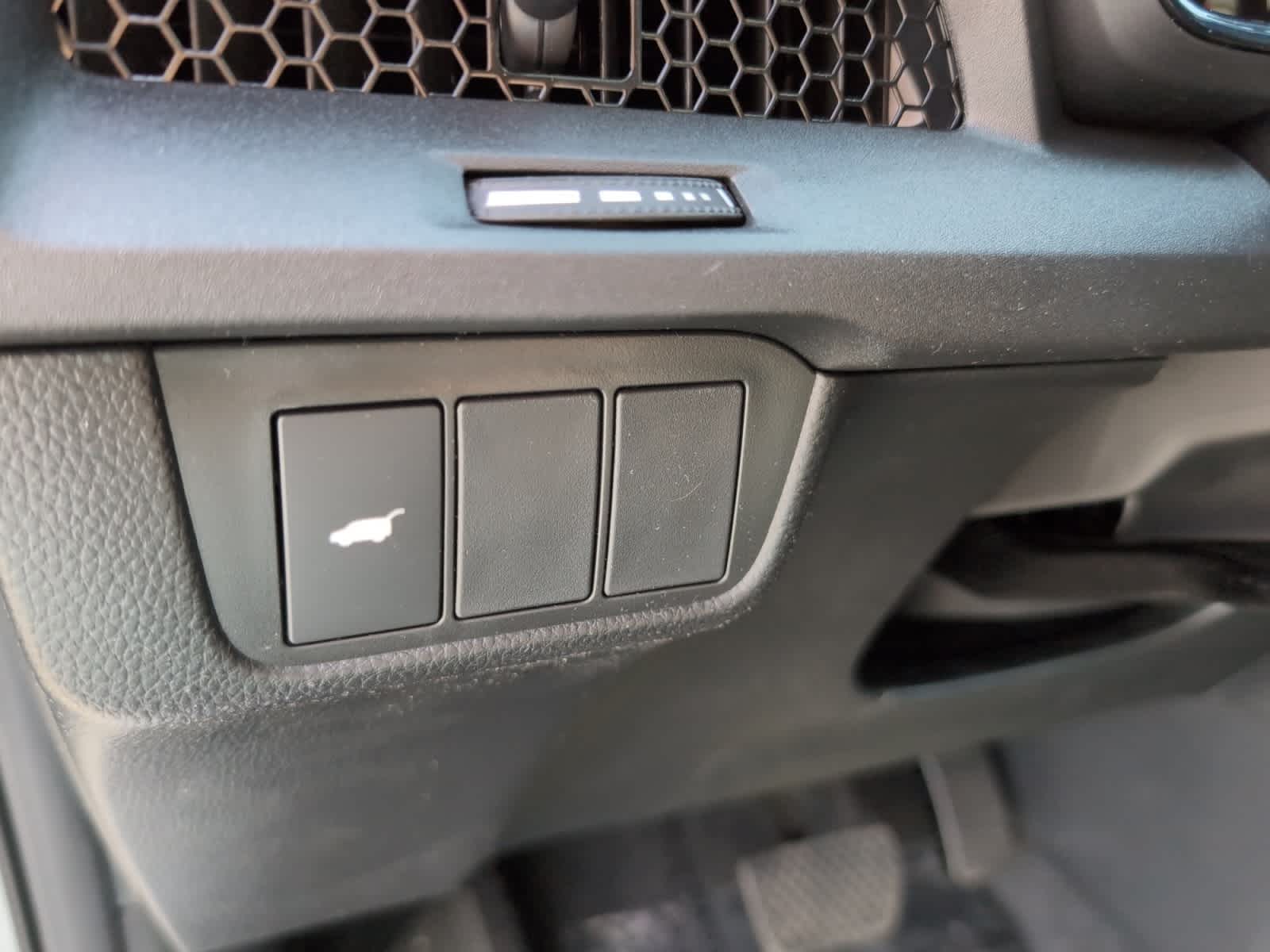 new 2026 Honda CR-V Hybrid car, priced at $41,675