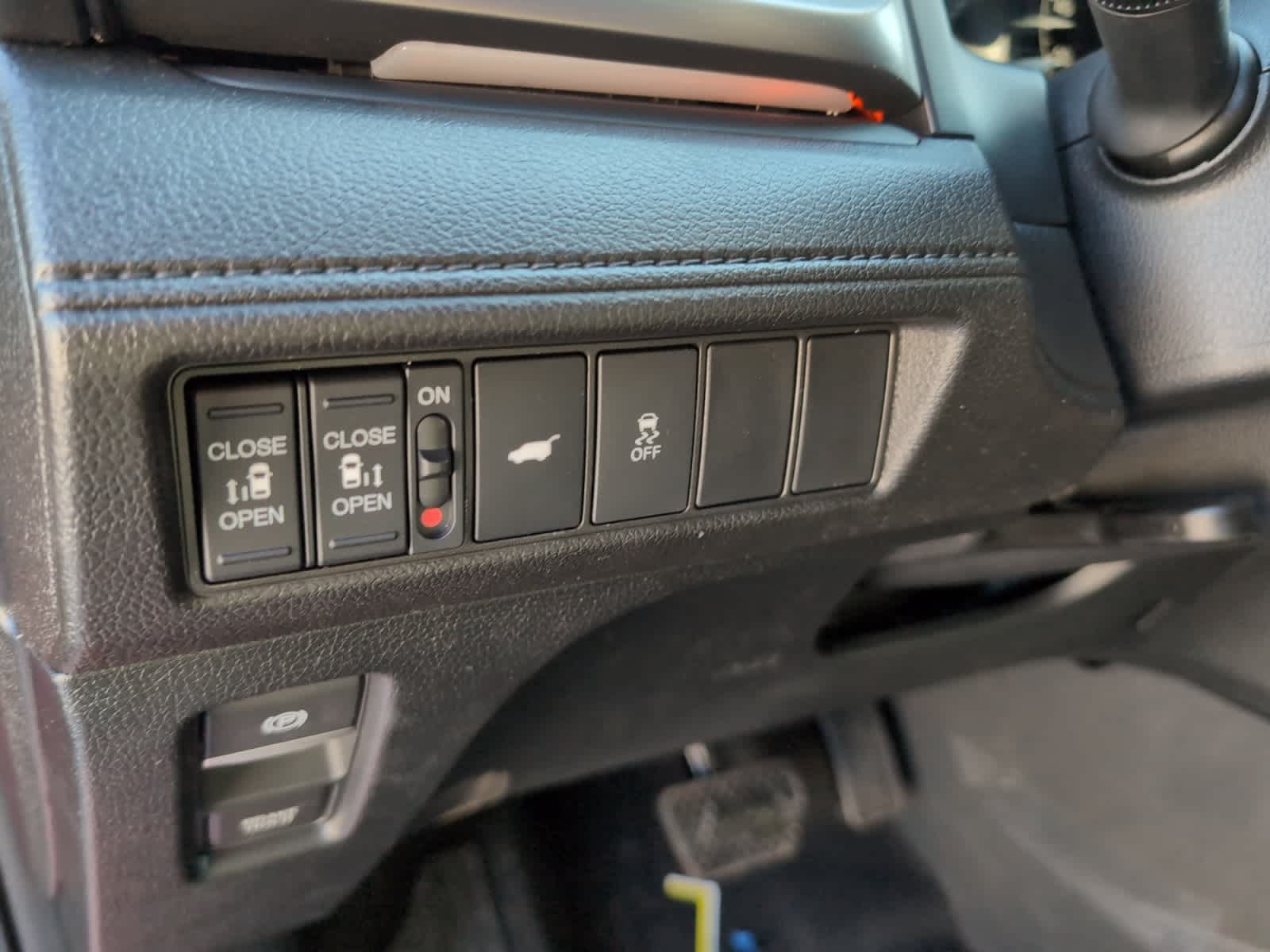 new 2026 Honda Odyssey car, priced at $45,845