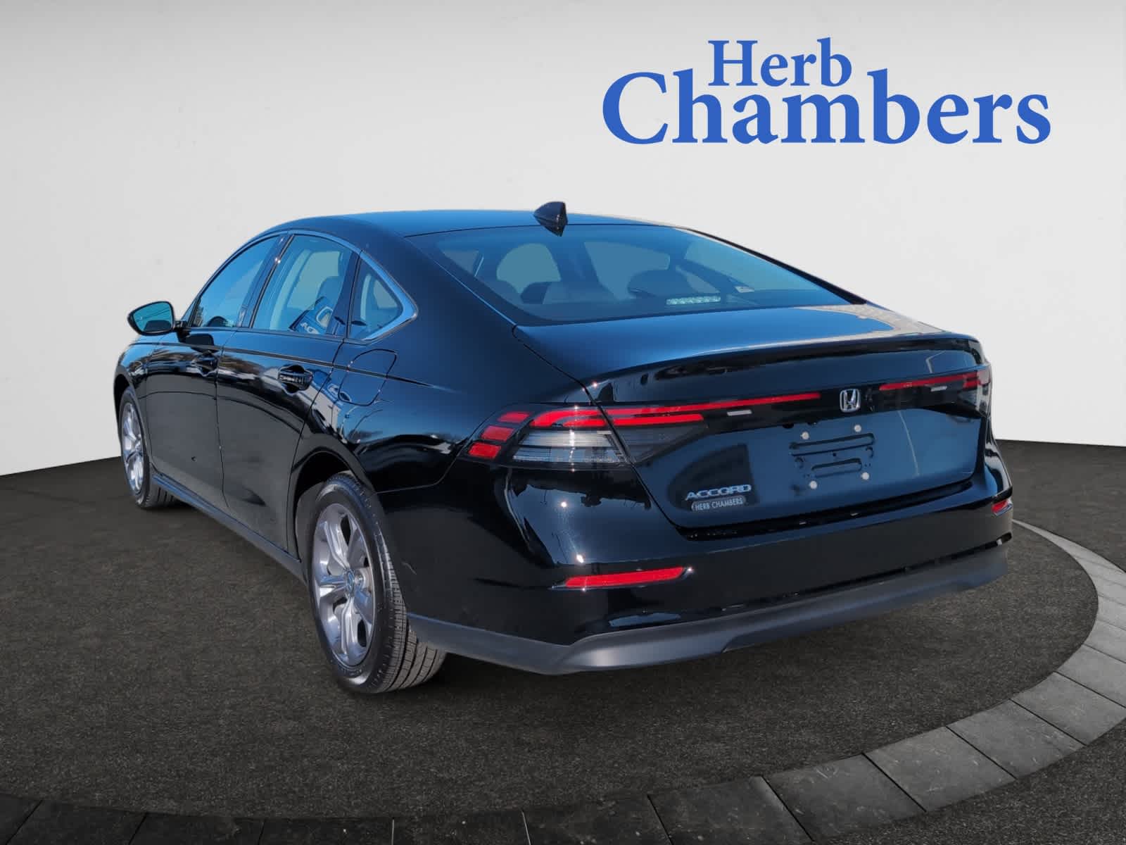 2023 Honda Accord EX photo 3