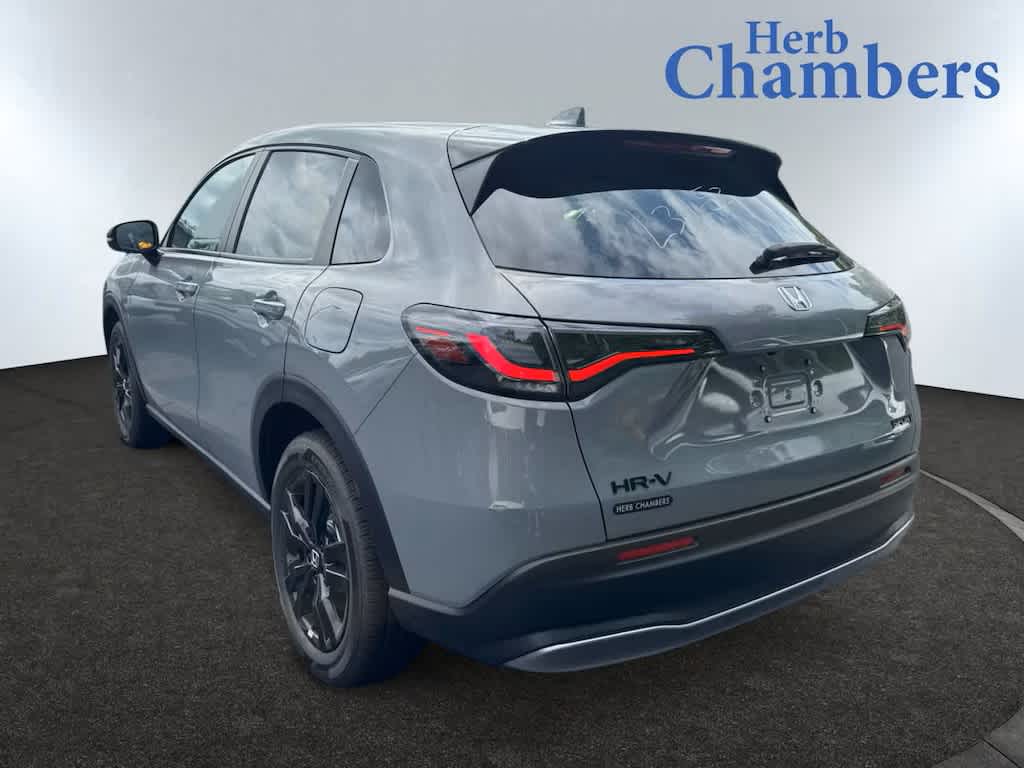 2026 Honda HR-V Sport photo 3