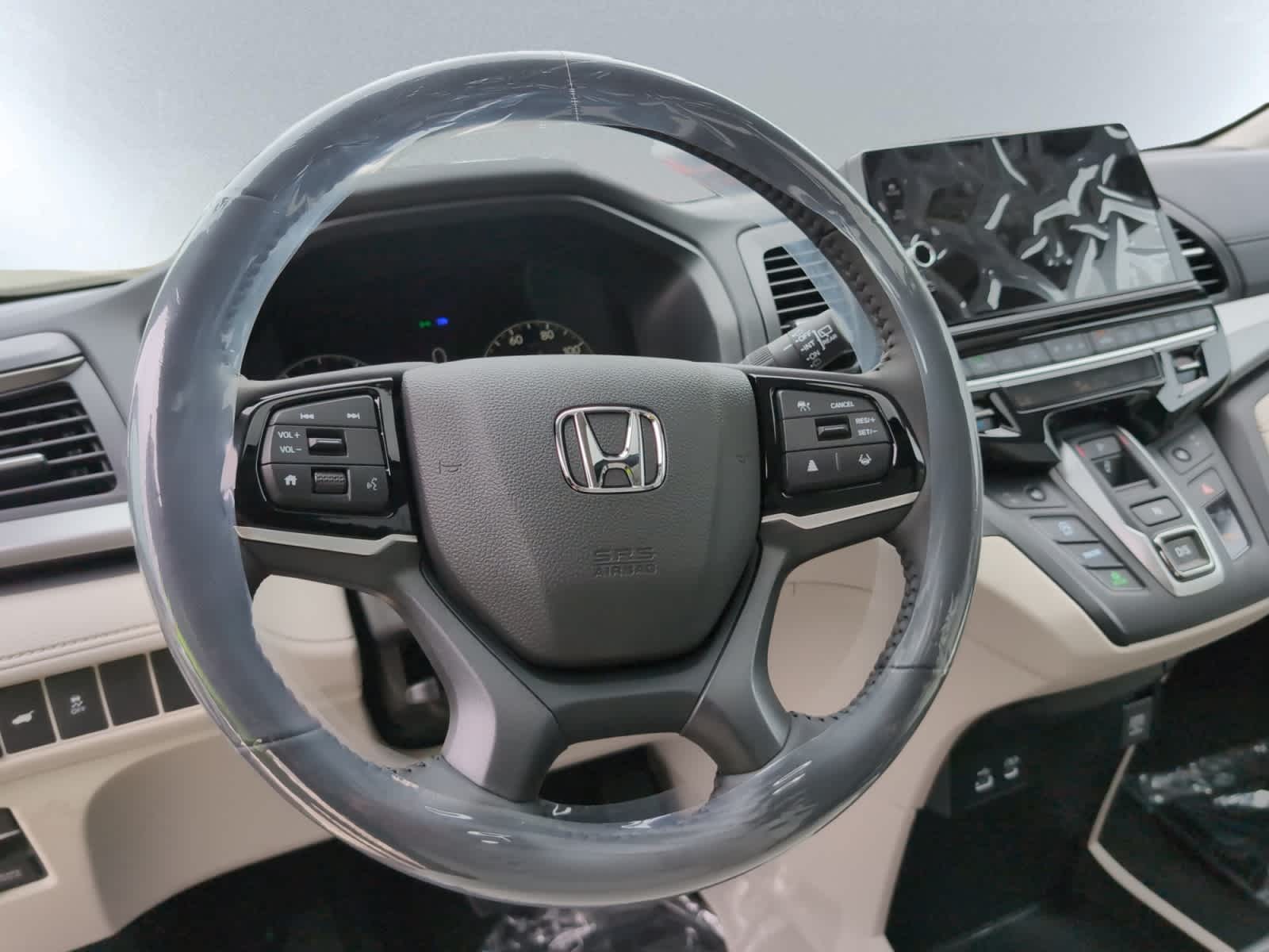 new 2026 Honda Odyssey car, priced at $44,290