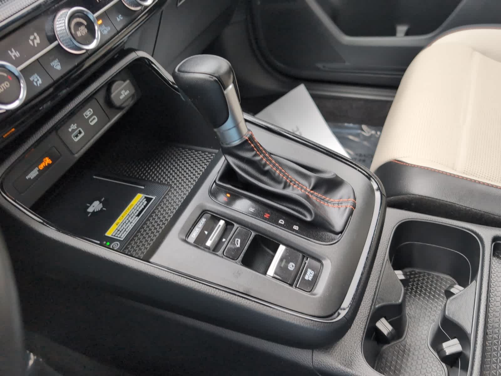 used 2024 Honda CR-V Hybrid car, priced at $35,562