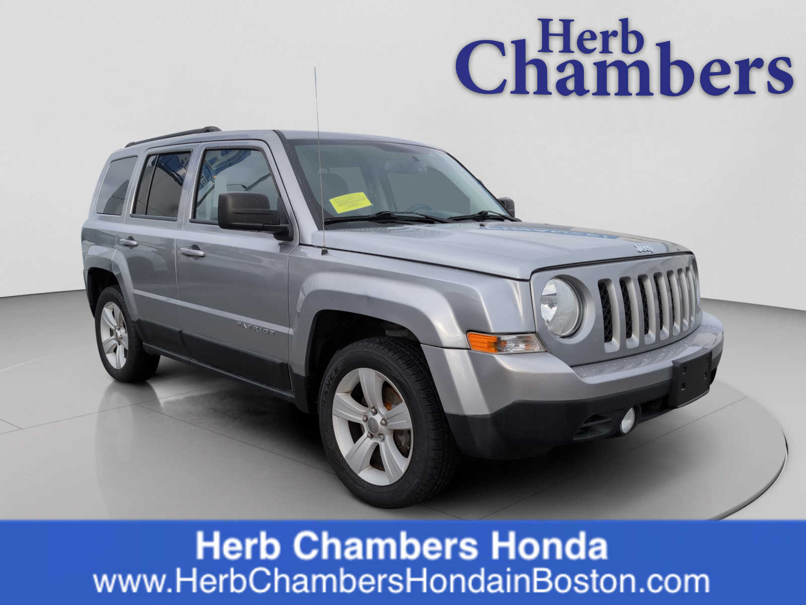 2016 Jeep Patriot Latitude's photo