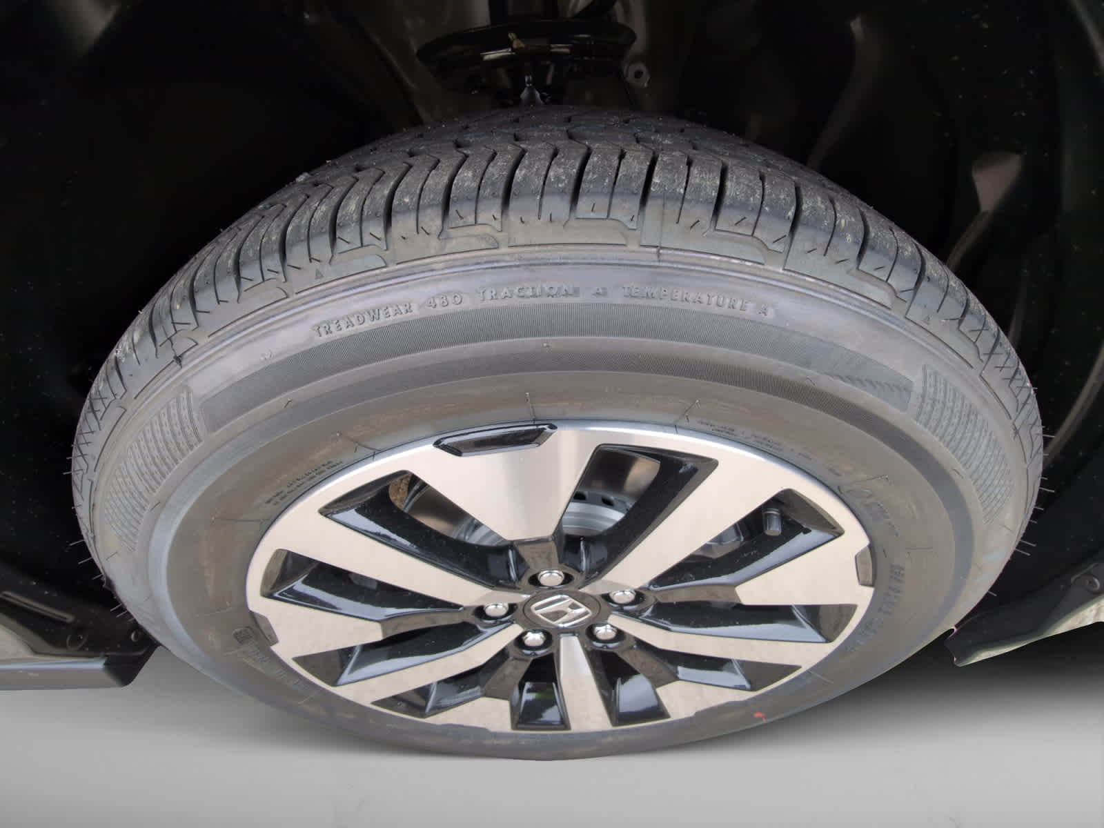 new 2026 Honda Odyssey car, priced at $44,290